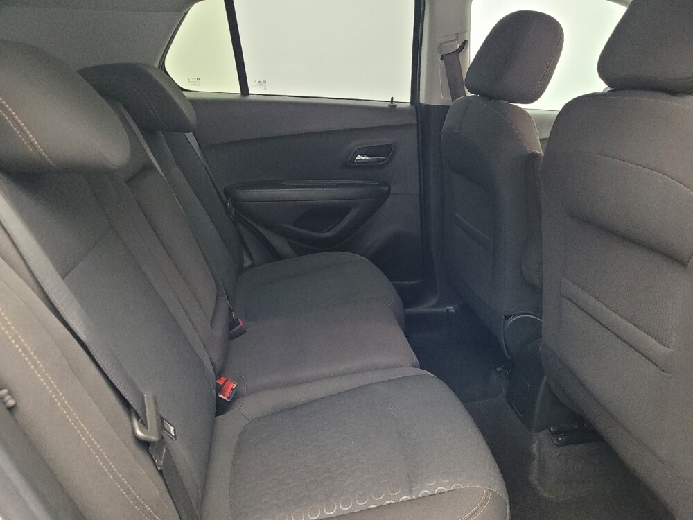 2022 Chevrolet Trax in Jacksonville, FL 32210 - 18147933 19