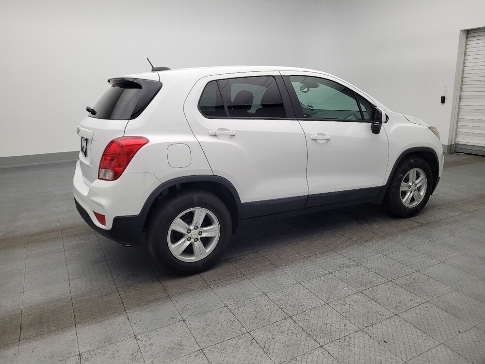 2022 Chevrolet Trax in Jacksonville, FL 32210 - 18147933 10