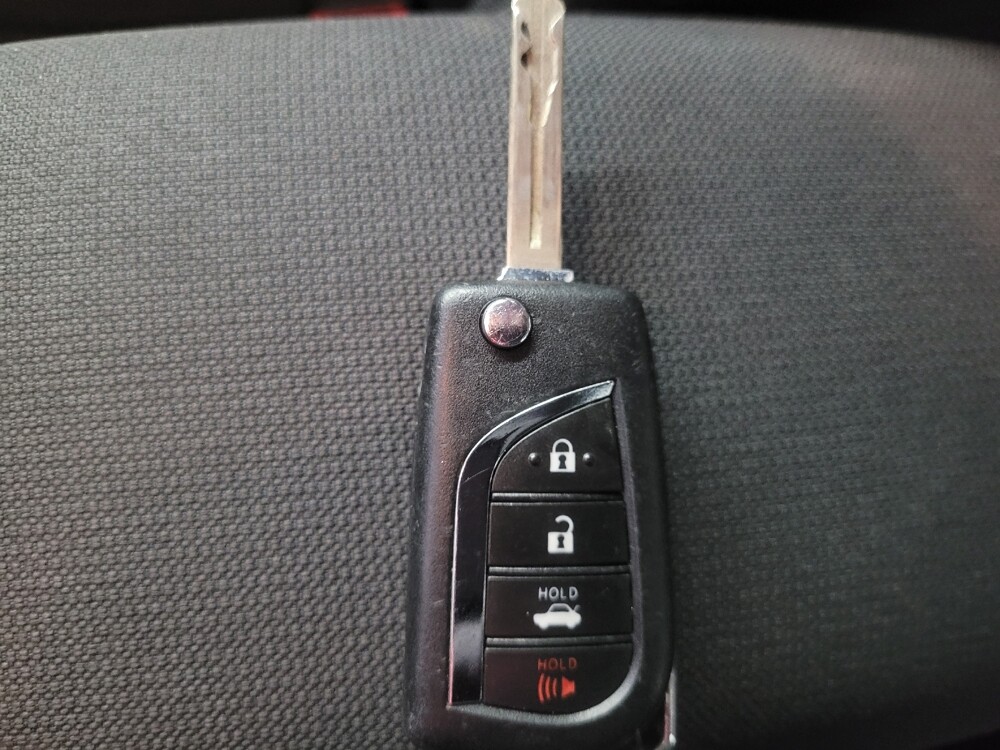 2020 Toyota Corolla in Morrow, GA 30260 - 18148003 32