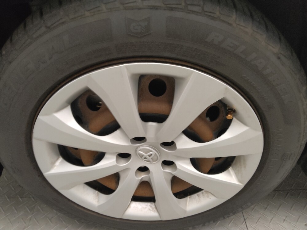 2020 Toyota Corolla in Morrow, GA 30260 - 18148003 31
