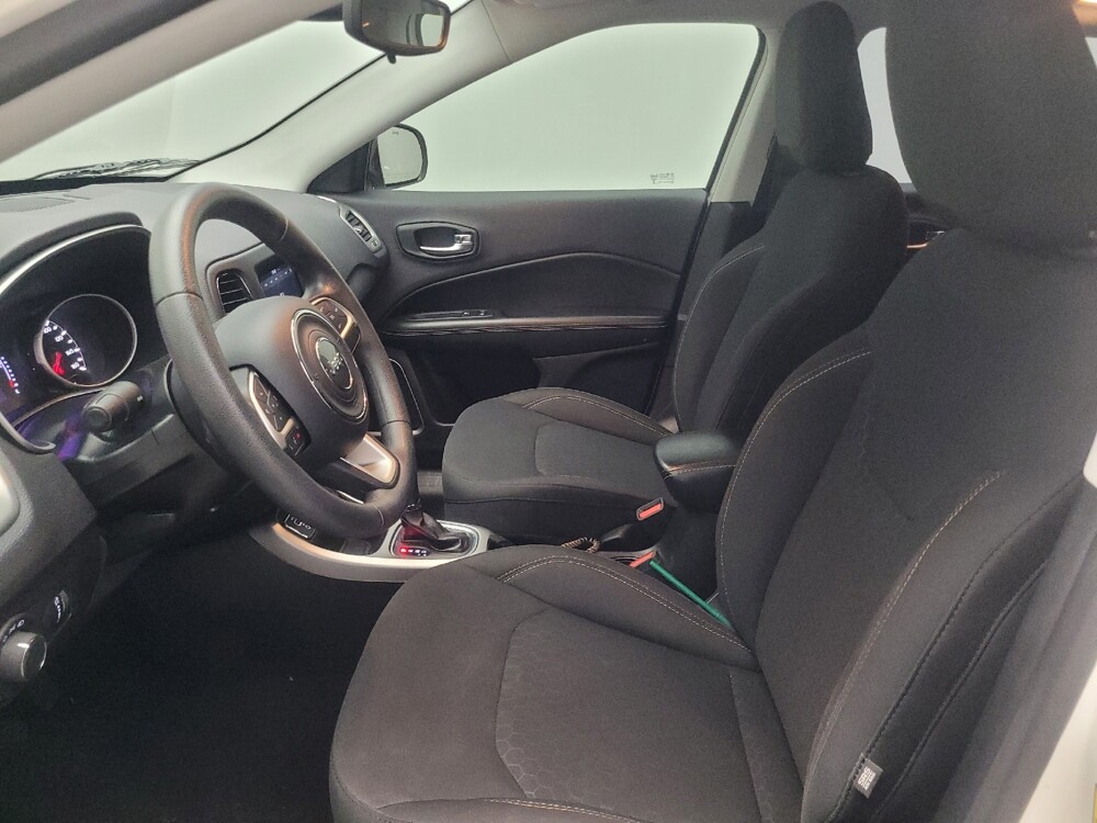 2019 Jeep Compass in Morrow, GA 30260 - 18148012 17