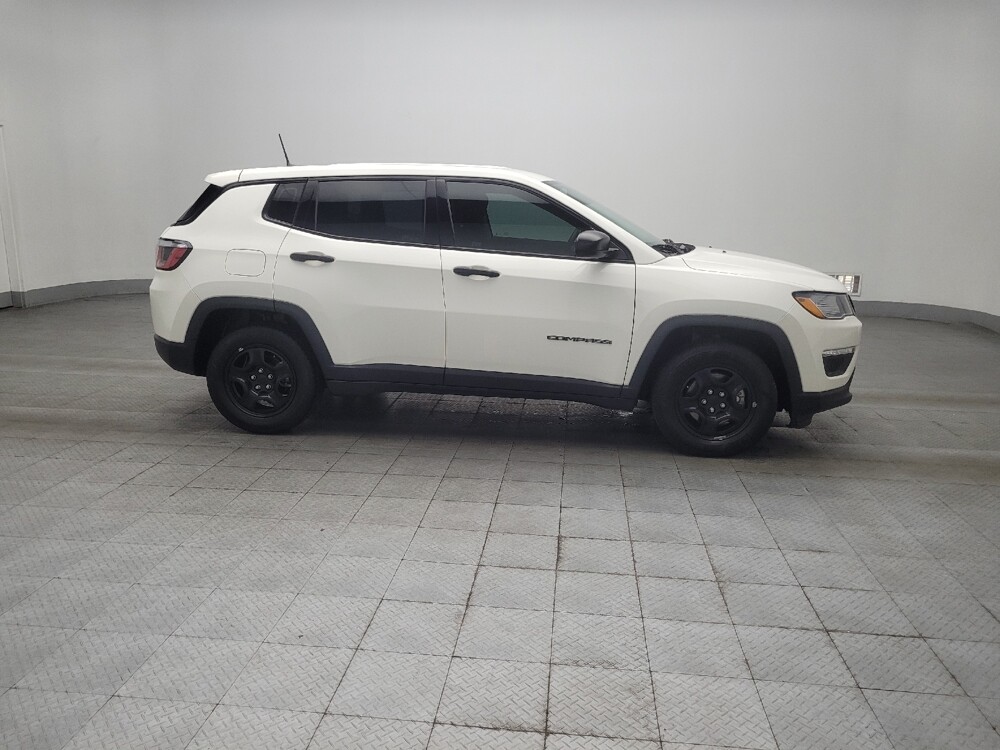 2019 Jeep Compass in Morrow, GA 30260 - 18148012 10