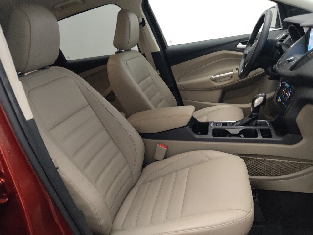 2018 Ford Escape in Morrow, GA 30260 - 18148220 21