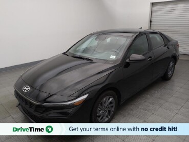 2025 Hyundai Elantra in Round Rock, TX 78664