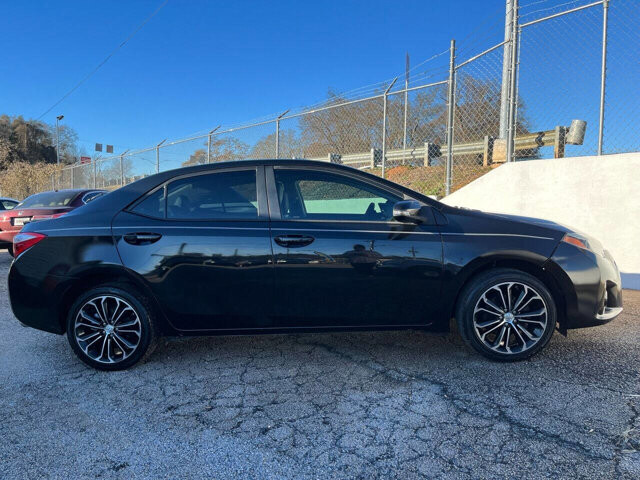 2016 Toyota Corolla in Commerce, GA 30529 - 1821419 9