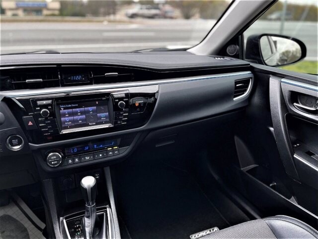 2016 Toyota Corolla in Commerce, GA 30529 - 1821419 90