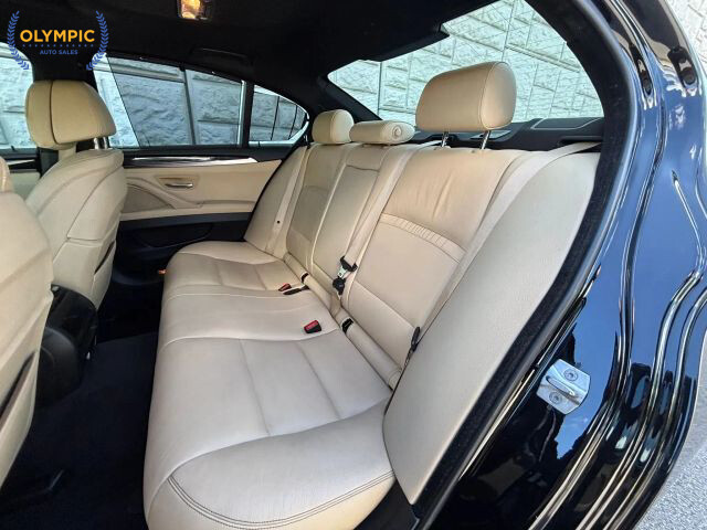 2016 BMW 528i in Decatur, GA 30032 - 1822077 38