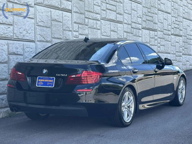 2016 BMW 528i in Decatur, GA 30032 - 1822077 6