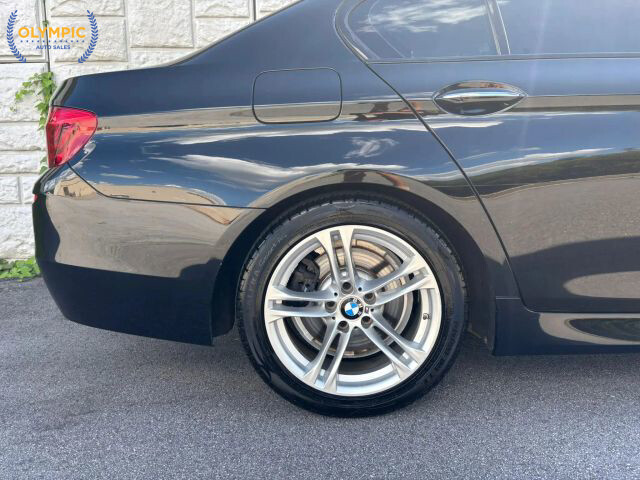 2016 BMW 528i in Decatur, GA 30032 - 1822077 14