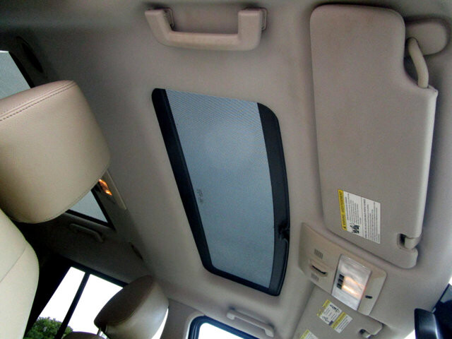 2011 Land Rover LR4 in Tampa, FL 33604-6914 - 1832931 82