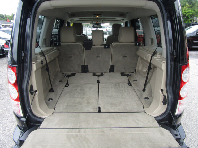 2011 Land Rover LR4 in Tampa, FL 33604-6914 - 1832931 30