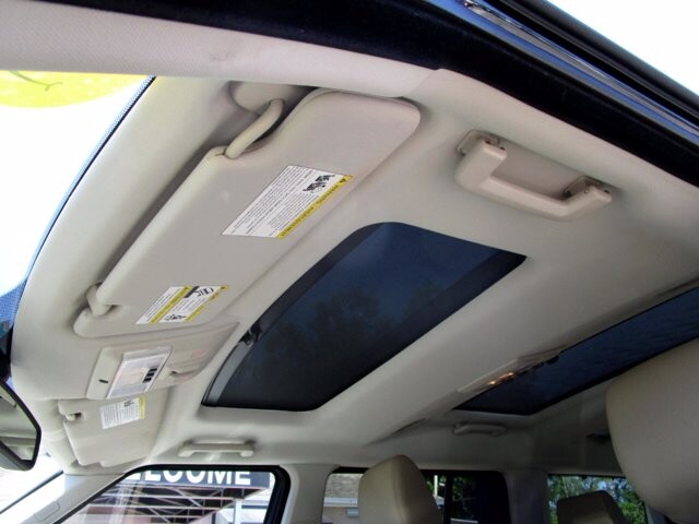 2011 Land Rover LR4 in Tampa, FL 33604-6914 - 1832931 118