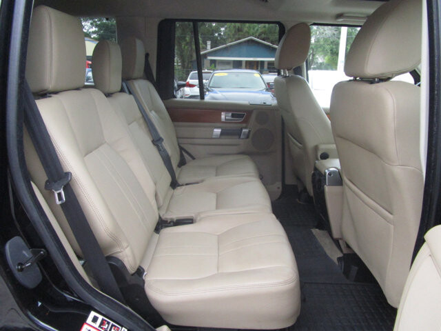 2011 Land Rover LR4 in Tampa, FL 33604-6914 - 1832931 11