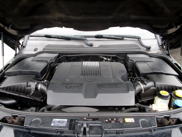 2011 Land Rover LR4 in Tampa, FL 33604-6914 - 1832931 91