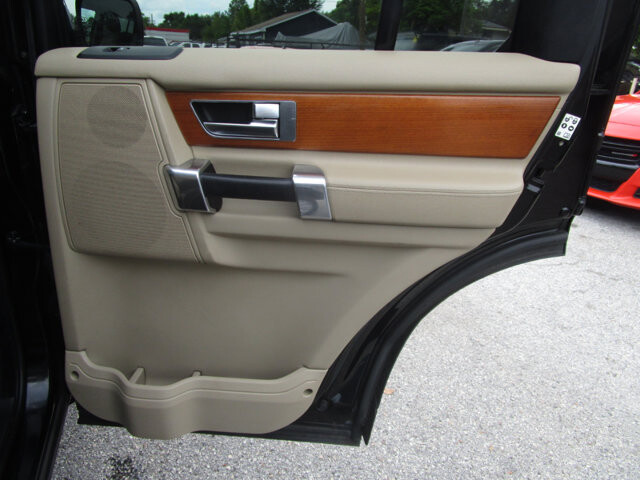 2011 Land Rover LR4 in Tampa, FL 33604-6914 - 1832931 53