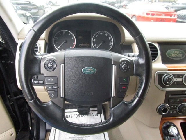 2011 Land Rover LR4 in Tampa, FL 33604-6914 - 1832931 4