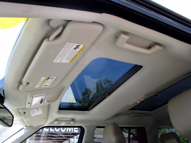 2011 Land Rover LR4 in Tampa, FL 33604-6914 - 1832931 102