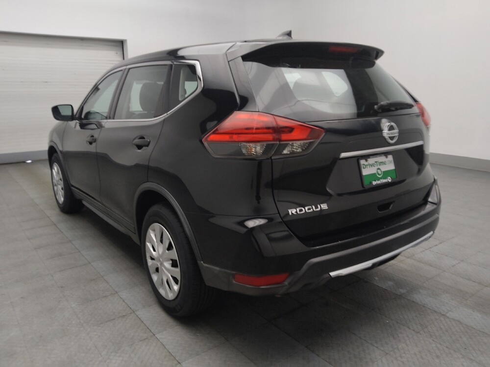2017 Nissan Rogue in Duluth, GA 30096 - 1834915 5