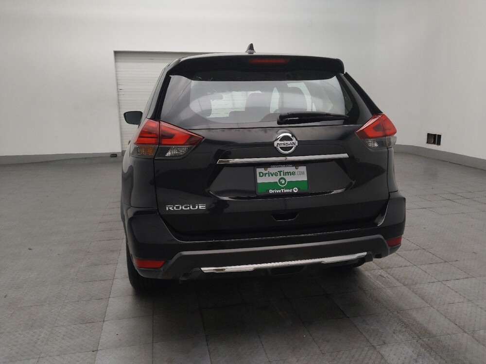 2017 Nissan Rogue in Duluth, GA 30096 - 1834915 6