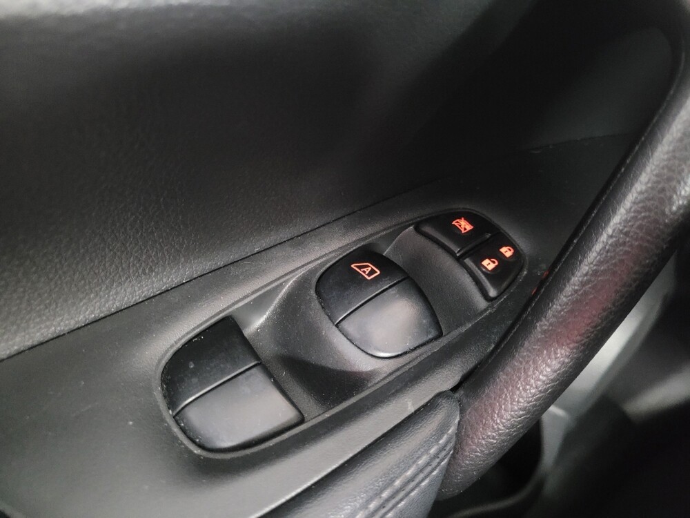 2017 Nissan Rogue in Duluth, GA 30096 - 1834915 27