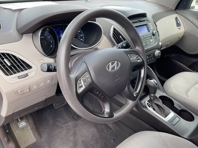 2014 Hyundai Tucson in Nashville, TN 37211-5205 - 1843165 9