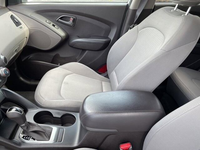 2014 Hyundai Tucson in Nashville, TN 37211-5205 - 1843165 24