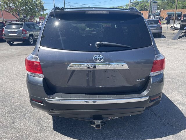 2012 Toyota Highlander in Nashville, TN 37211-5205 - 1847680 4