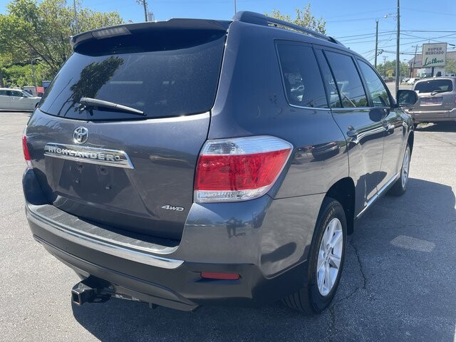 2012 Toyota Highlander in Nashville, TN 37211-5205 - 1847680 18