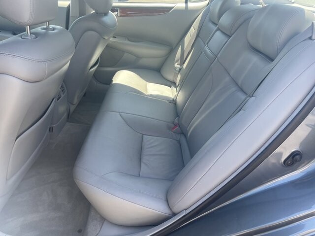 2005 Lexus ES 330 in Nashville, TN 37211-5205 - 1847681 26