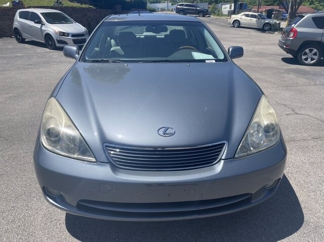 2005 Lexus ES 330 in Nashville, TN 37211-5205 - 1847681 8