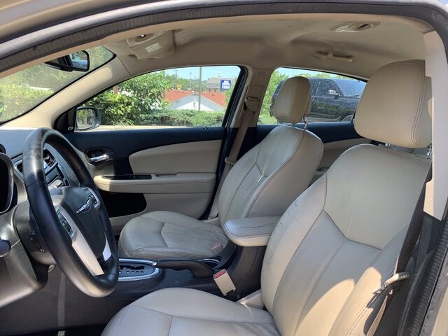 2013 Chrysler 200 in Nashville, TN 37211-5205 - 1853416 21