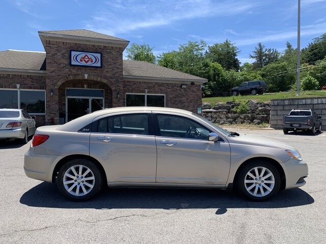 2013 Chrysler 200 in Nashville, TN 37211-5205 - 1853416 14