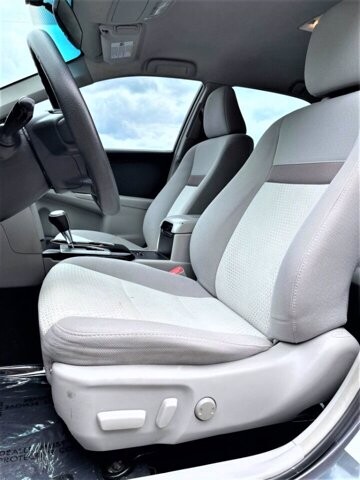 2014 Toyota Camry in Commerce, GA 30529 - 1857487 54