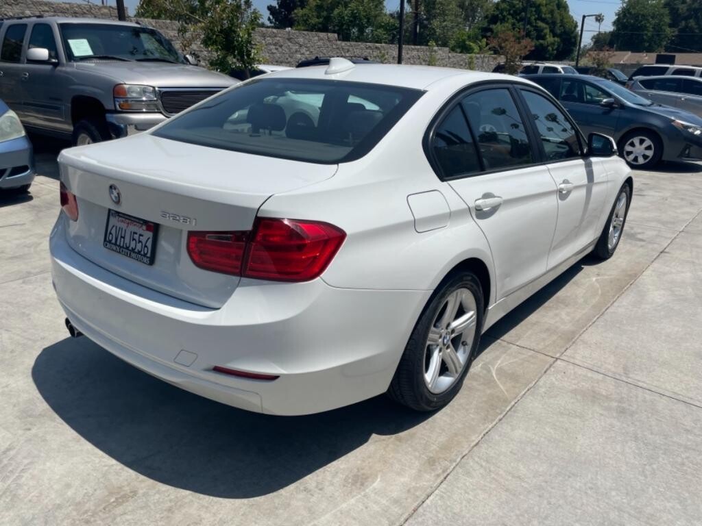 2013 BMW 328i in Pasadena, CA 91107 - 1863634 5