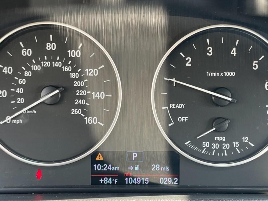 2013 BMW 328i in Pasadena, CA 91107 - 1863634 22