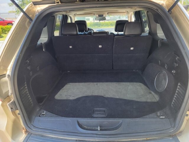 2011 Jeep Grand Cherokee in Pompano Beach, FL 33064 - 1864837 17