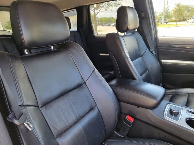 2011 Jeep Grand Cherokee in Pompano Beach, FL 33064 - 1864837 11