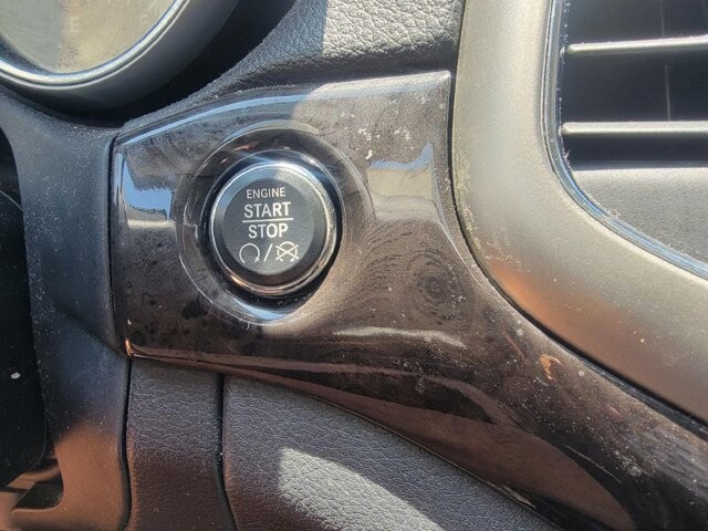 2011 Jeep Grand Cherokee in Pompano Beach, FL 33064 - 1864837 16