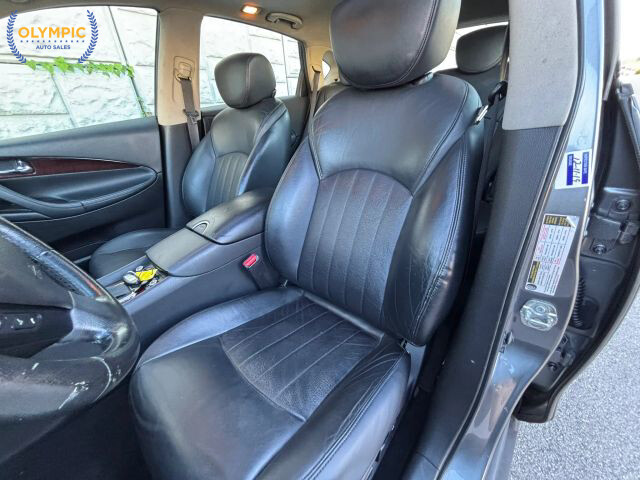2016 INFINITI QX50 in Decatur, GA 30032 - 1866303 36