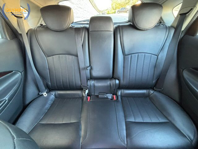 2016 INFINITI QX50 in Decatur, GA 30032 - 1866303 40