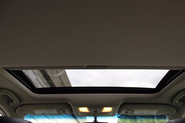 2016 INFINITI QX50 in Decatur, GA 30032 - 1866303 60