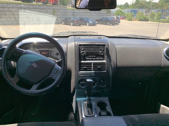 2010 Ford Explorer Sport Trac in Nashville, TN 37211-5205 - 1867264 22