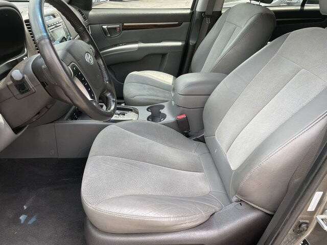 2011 Hyundai Santa Fe in Nashville, TN 37211-5205 - 1868525 12