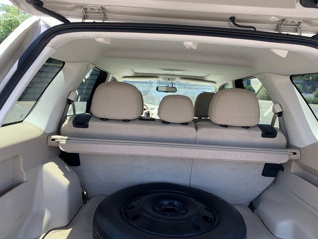 2011 Ford Escape in Nashville, TN 37211-5205 - 1868527 16