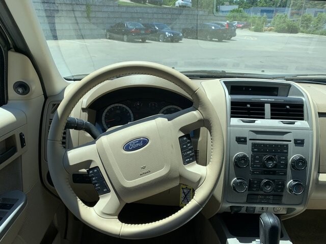 2011 Ford Escape in Nashville, TN 37211-5205 - 1868527 13