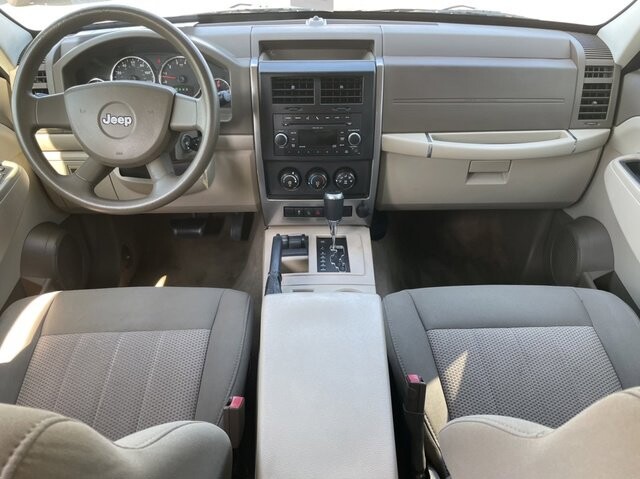 2010 Jeep Liberty in Nashville, TN 37211-5205 - 1872619 26