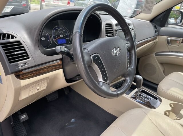 2010 Hyundai Santa Fe in Nashville, TN 37211-5205 - 1873194 22