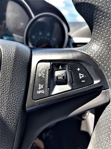 2014 Chevrolet Cruze in Commerce, GA 30529 - 1873680 95