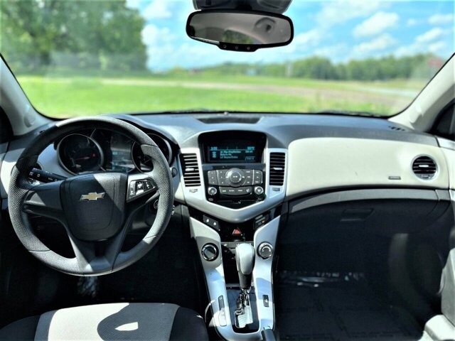 2014 Chevrolet Cruze in Commerce, GA 30529 - 1873680 55