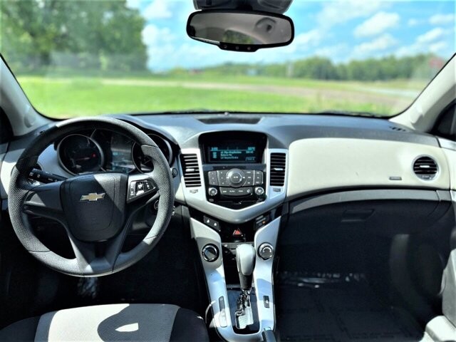 2014 Chevrolet Cruze in Commerce, GA 30529 - 1873680 91